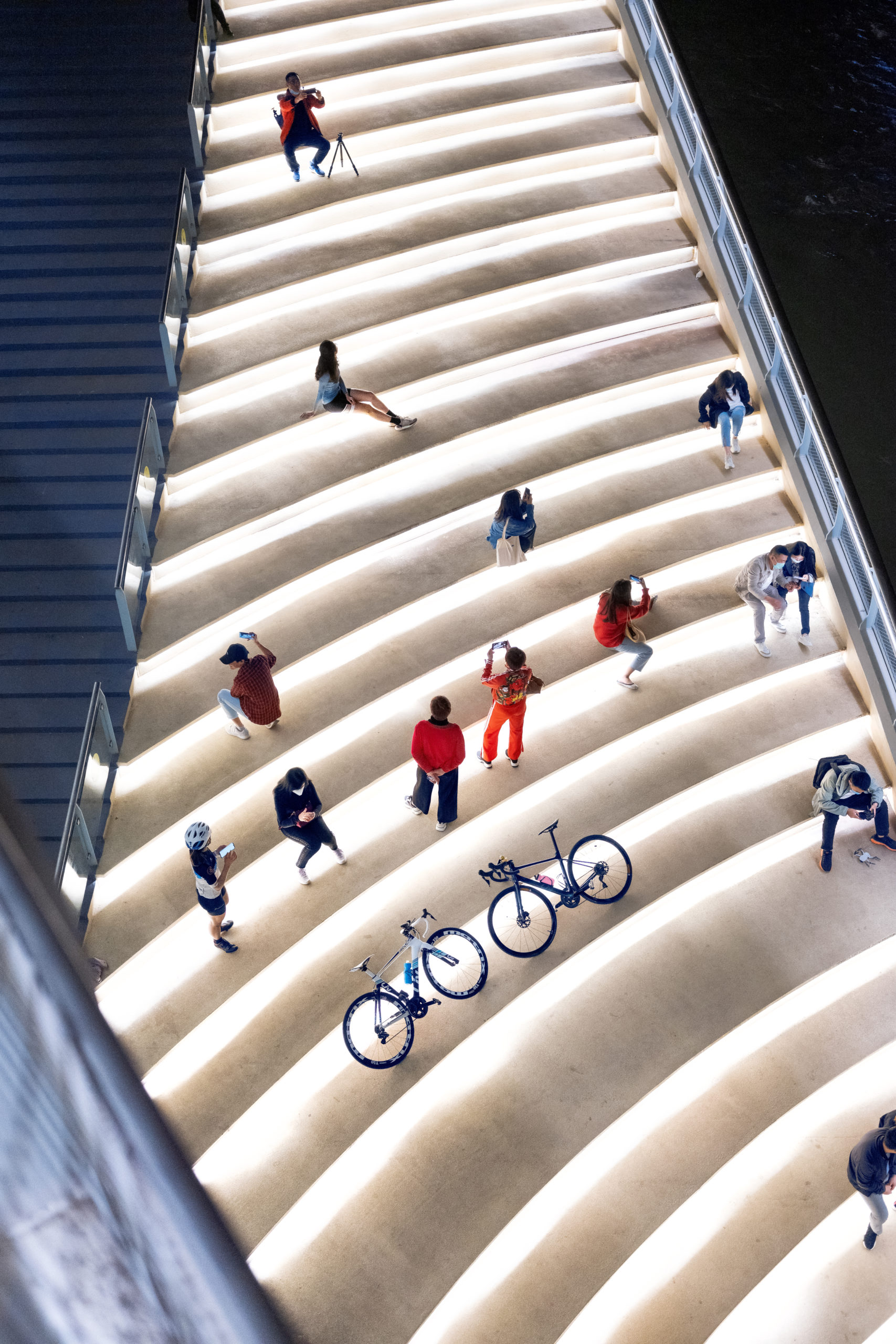 五岔子大橋 Wuchazi Bridge Night View showing the stairs from above